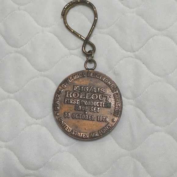 VTG Keychain General Dynamics Electronics Division Air Force Rollout f-16 AIS